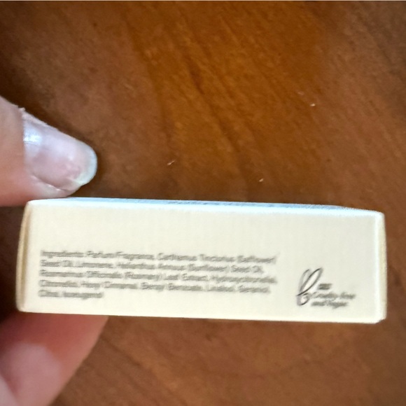 💛 2/$25 Maison Louis Marie Perfume Oil No.09 - Picture 5 of 7